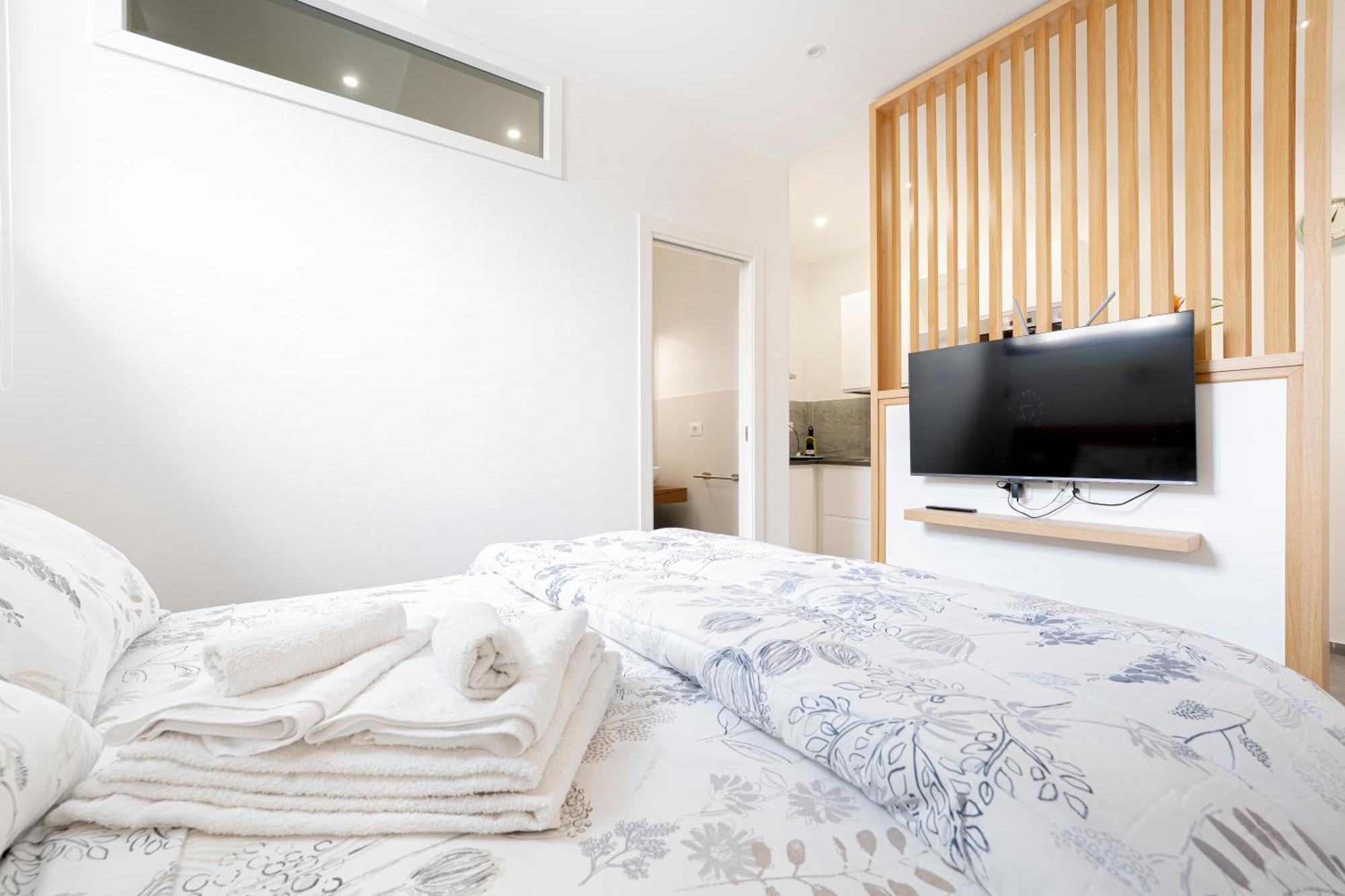 Eos - Elegants Apartments & Suites Сиракузы Экстерьер фото